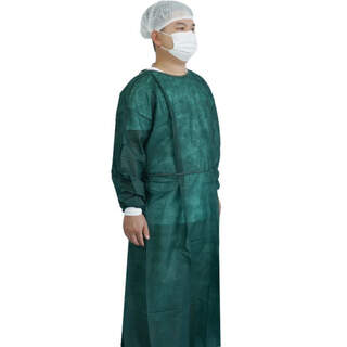 Isolation gown 